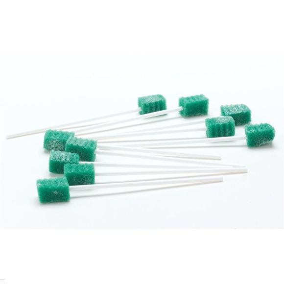 Set of 100 DenTips Oral Swabsticks Green MDS096504H
